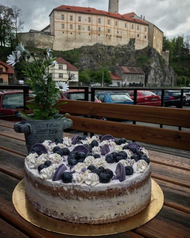 Penzion A Restaurace U Reky Hotel Ledeč nad Sázavou Exterior foto