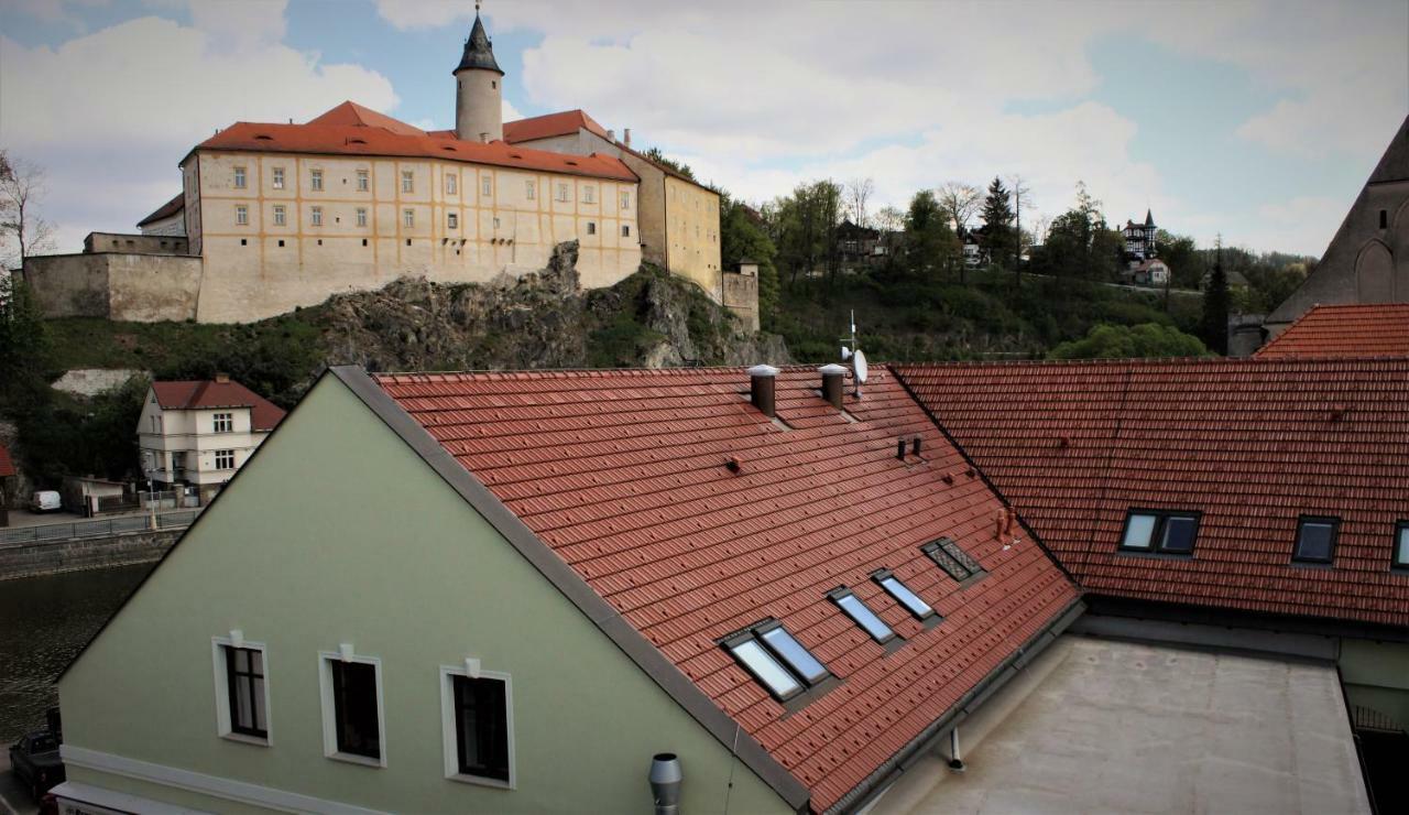 Penzion A Restaurace U Reky Hotel Ledeč nad Sázavou Exterior foto